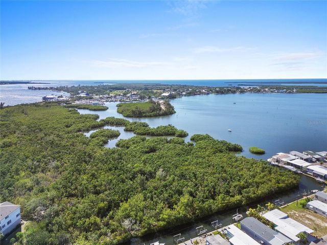 901 24TH AVENUE W, Palmetto, FL 34221