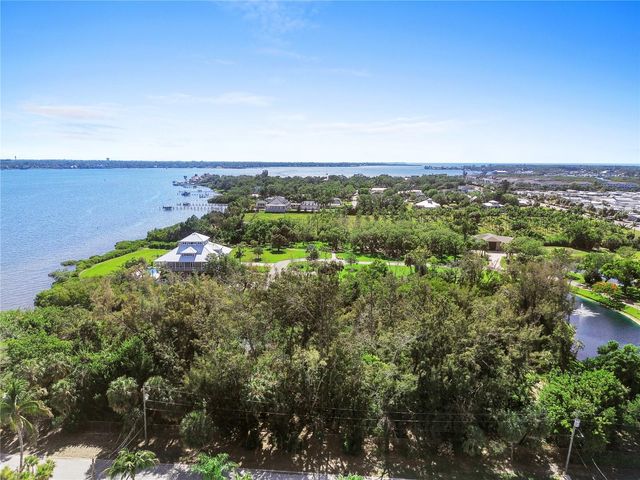 901 24TH AVENUE W, Palmetto, FL 34221