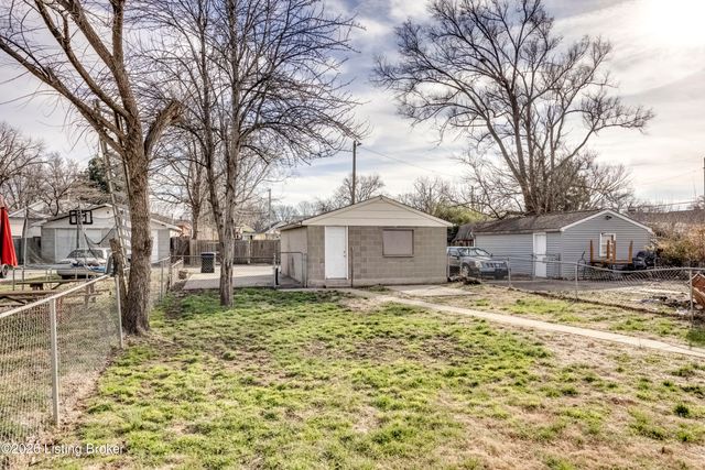 3529 Parthenia Ave, Louisville, KY 40215