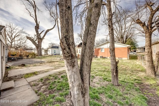 3529 Parthenia Ave, Louisville, KY 40215