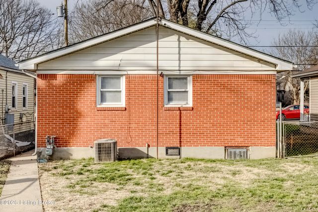 3529 Parthenia Ave, Louisville, KY 40215