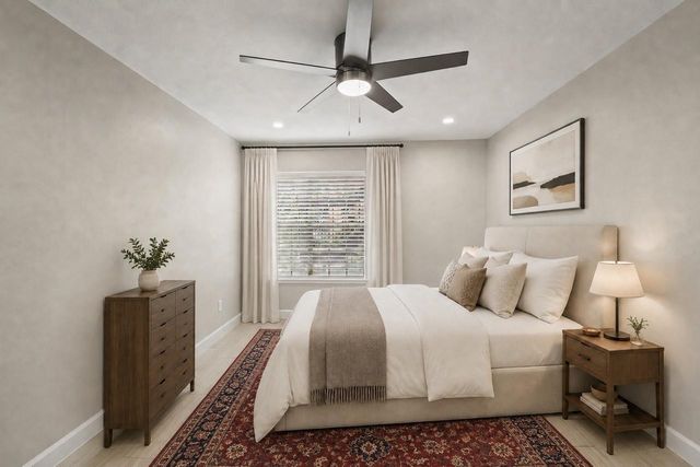 1223 Augusta Drive 21, Houston, TX 77057