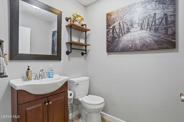 3704 ALDERWOOD MANOR Drive, Horizon City, TX 79928