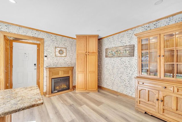 3267 W Skamra AVENUE, Franklin, WI 53132