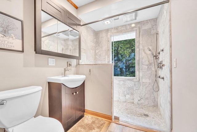 3267 W Skamra AVENUE, Franklin, WI 53132