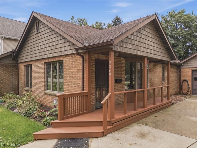2260 Englewood Avenue, Akron, OH 44312
