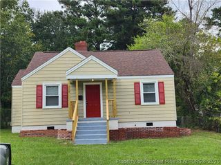 113 MULLINS Avenue, Fayetteville, NC 28301