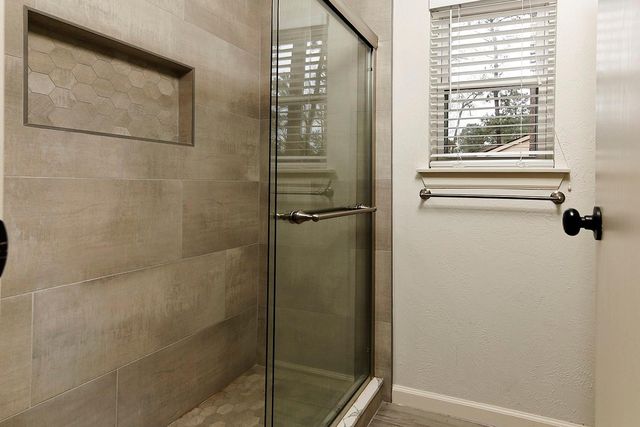 30 Berryfrost Lane, The Woodlands, TX 77380