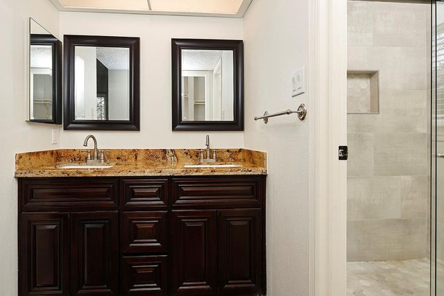 30 Berryfrost Lane, The Woodlands, TX 77380