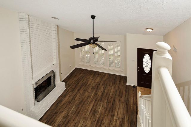 30 Berryfrost Lane, The Woodlands, TX 77380