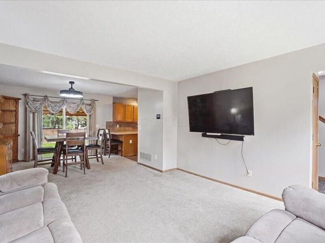 2635 Westrock Drive, Hilliard, OH 43026