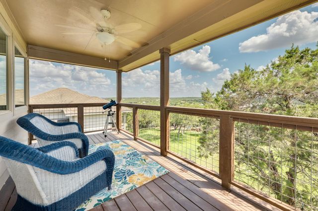 17517 Panorama DR, Dripping Springs, TX 78620