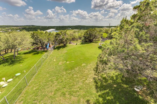 17517 Panorama DR, Dripping Springs, TX 78620