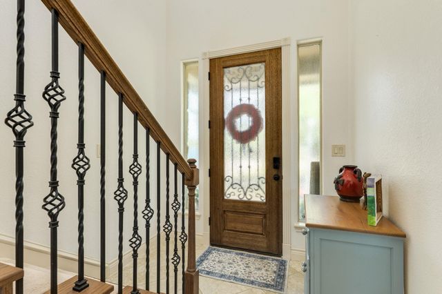 17517 Panorama DR, Dripping Springs, TX 78620