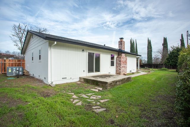 7830 Griffith Ln, Sutter, CA 95982
