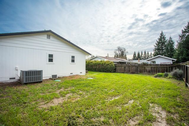 7830 Griffith Ln, Sutter, CA 95982