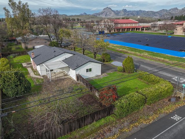 7830 Griffith Ln, Sutter, CA 95982