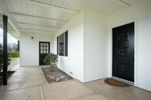 7830 Griffith Ln, Sutter, CA 95982