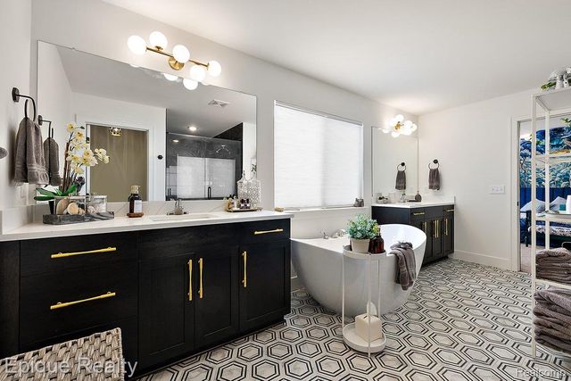 24603 CALLAWAY Drive, Macomb Township, MI 48042