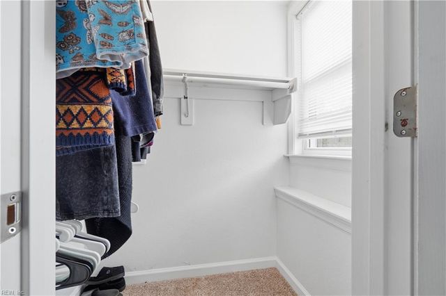 837 Pine Harbor DR, Norfolk, VA 23502