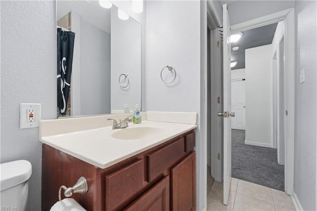 837 Pine Harbor DR, Norfolk, VA 23502