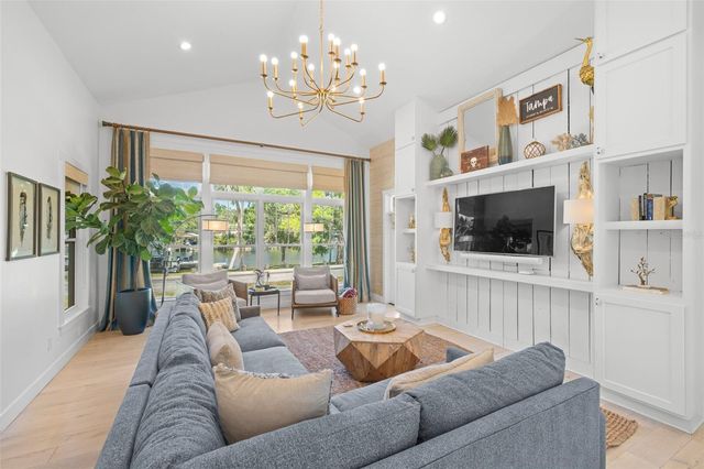 5610 N RIVER SHORE DRIVE, Tampa, FL 33603
