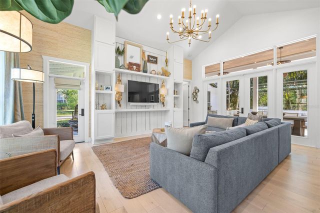 5610 N RIVER SHORE DRIVE, Tampa, FL 33603