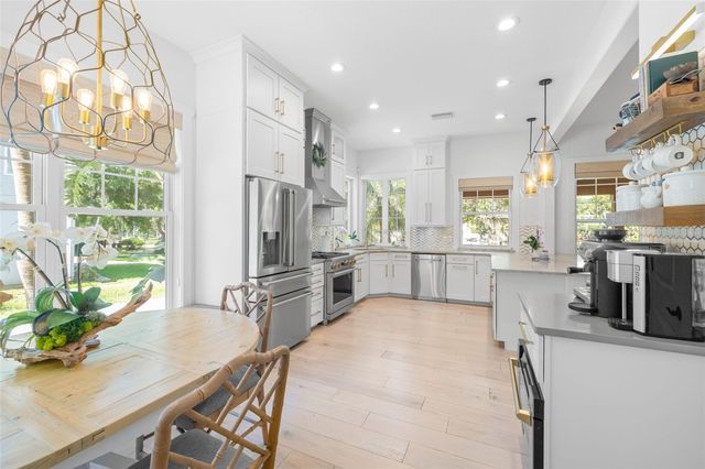 5610 N RIVER SHORE DRIVE, Tampa, FL 33603