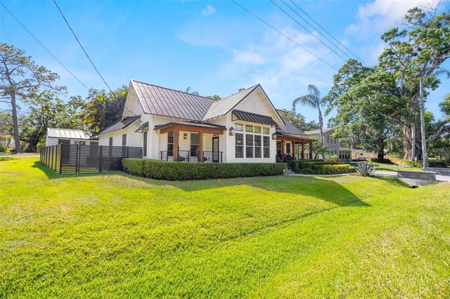 5610 N RIVER SHORE DRIVE, Tampa, FL 33603