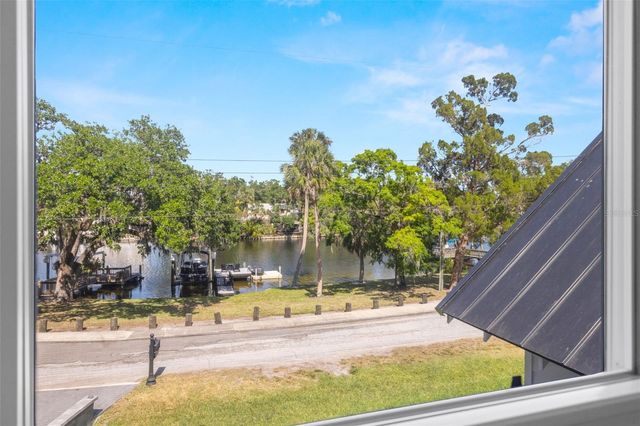 5610 N RIVER SHORE DRIVE, Tampa, FL 33603