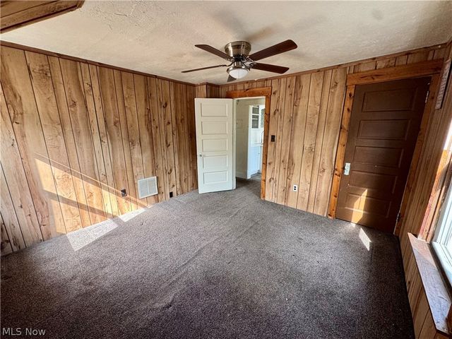 423 7th Street, Fairport Harbor, OH 44077