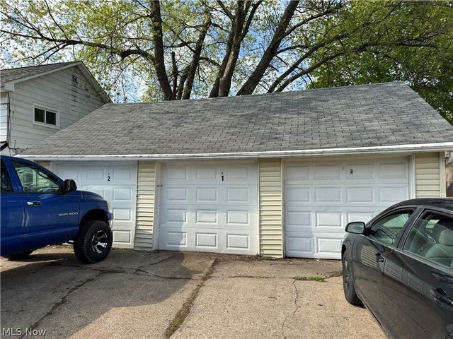 423 7th Street, Fairport Harbor, OH 44077