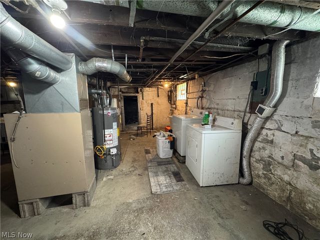 423 7th Street, Fairport Harbor, OH 44077