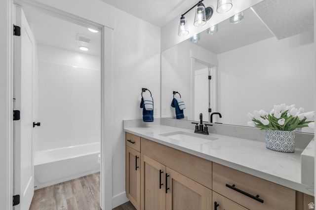 2721 S ALLISON WAY, Syracuse, UT 84075