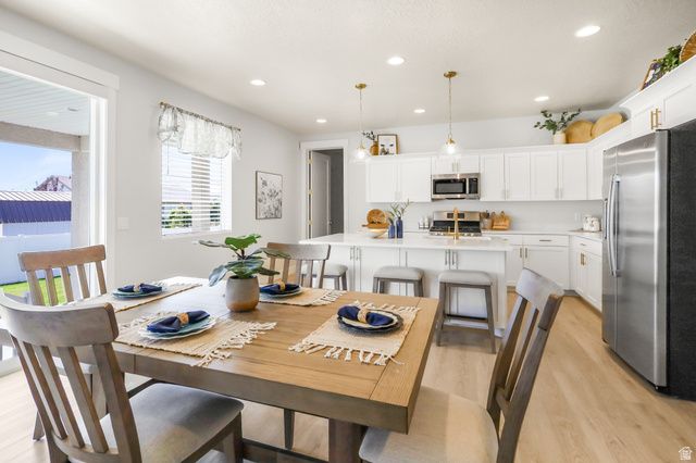 2721 S ALLISON WAY, Syracuse, UT 84075