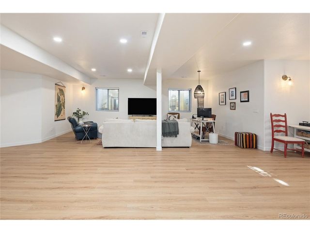 1108 Starglow Pl, Highlands Ranch, CO 80126