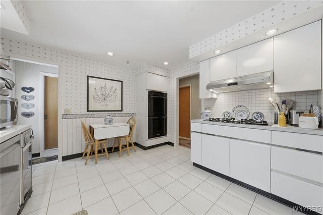 54 Coniston Road, Amherst, NY 14226