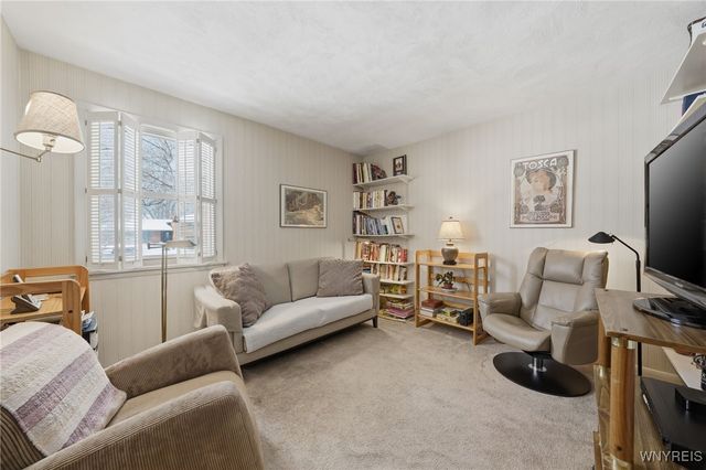 54 Coniston Road, Amherst, NY 14226