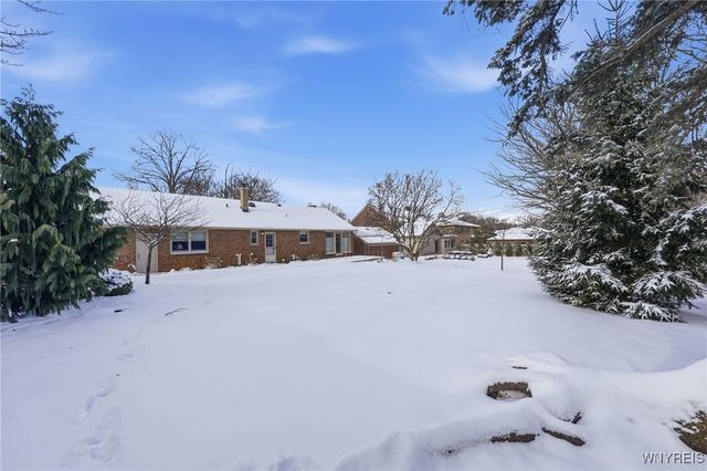 54 Coniston Road, Amherst, NY 14226