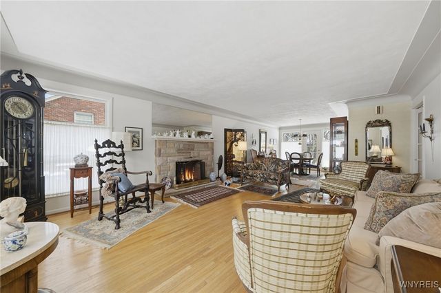 54 Coniston Road, Amherst, NY 14226