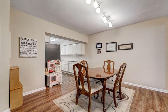 412 N Chicago AVENUE, South Milwaukee, WI 53172