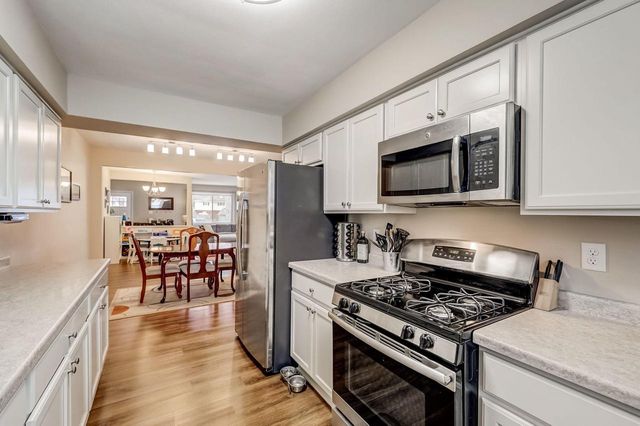 412 N Chicago AVENUE, South Milwaukee, WI 53172