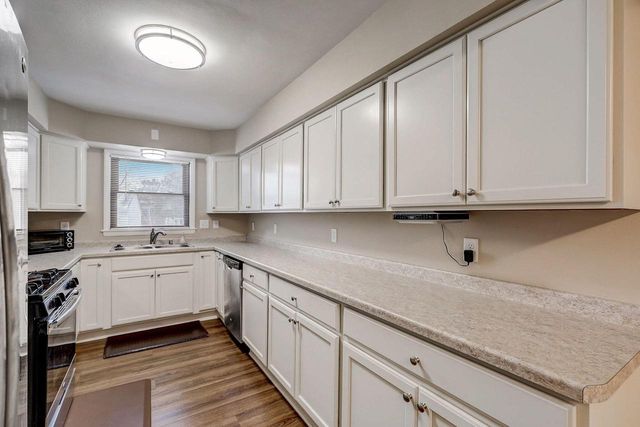 412 N Chicago AVENUE, South Milwaukee, WI 53172