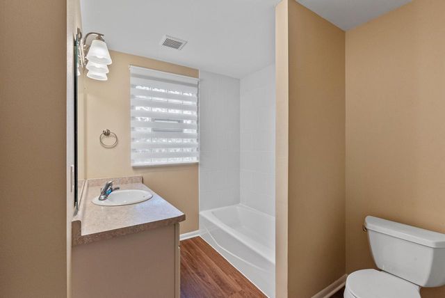 412 N Chicago AVENUE, South Milwaukee, WI 53172