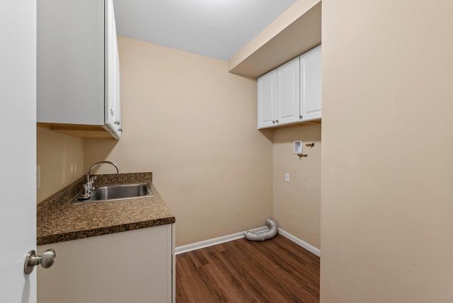 412 N Chicago AVENUE, South Milwaukee, WI 53172