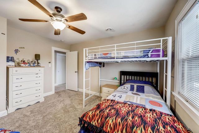 412 N Chicago AVENUE, South Milwaukee, WI 53172