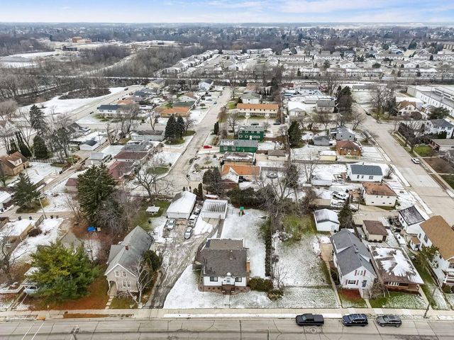 412 N Chicago AVENUE, South Milwaukee, WI 53172