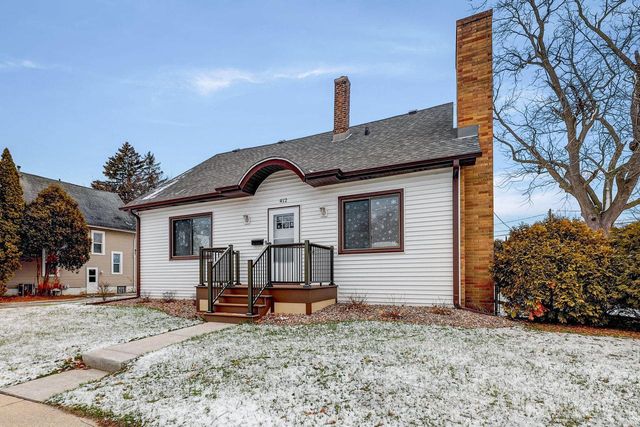 412 N Chicago AVENUE, South Milwaukee, WI 53172