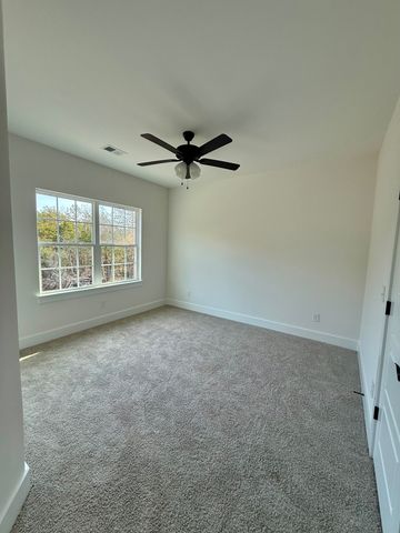 1140 Bermuda Chase St, Smyrna, TN 37167