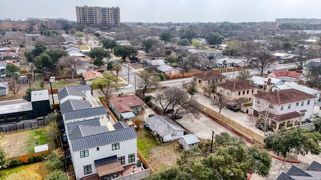 363 Everest, San Antonio, TX 78209